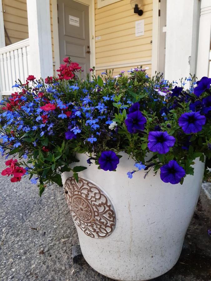 Soergardens Logi Bed & Breakfast Härnösand Eksteriør bilde